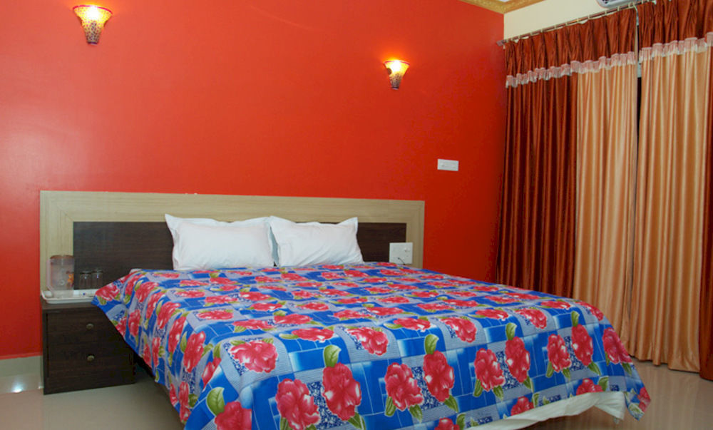 Rbr Suites Calangute Exterior foto
