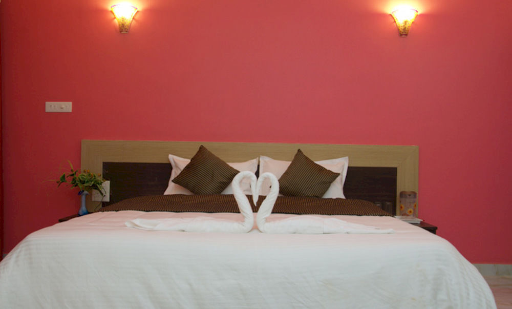 Rbr Suites Calangute Exterior foto