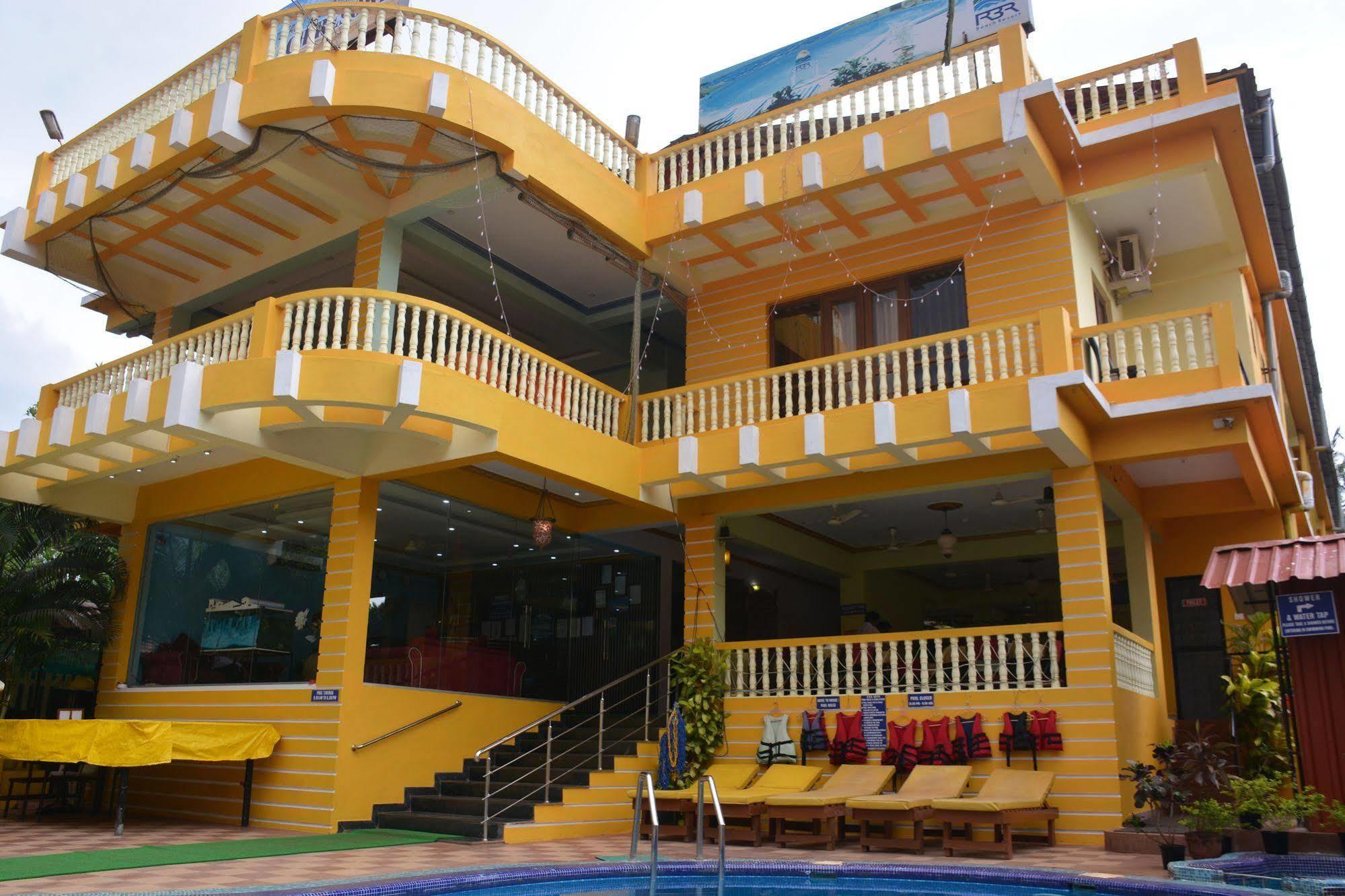 Rbr Suites Calangute Exterior foto